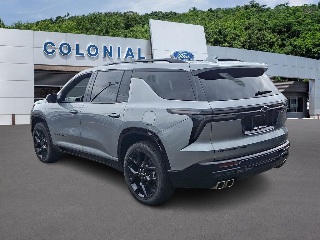 Used 2024 Chevrolet Traverse RS SUV
