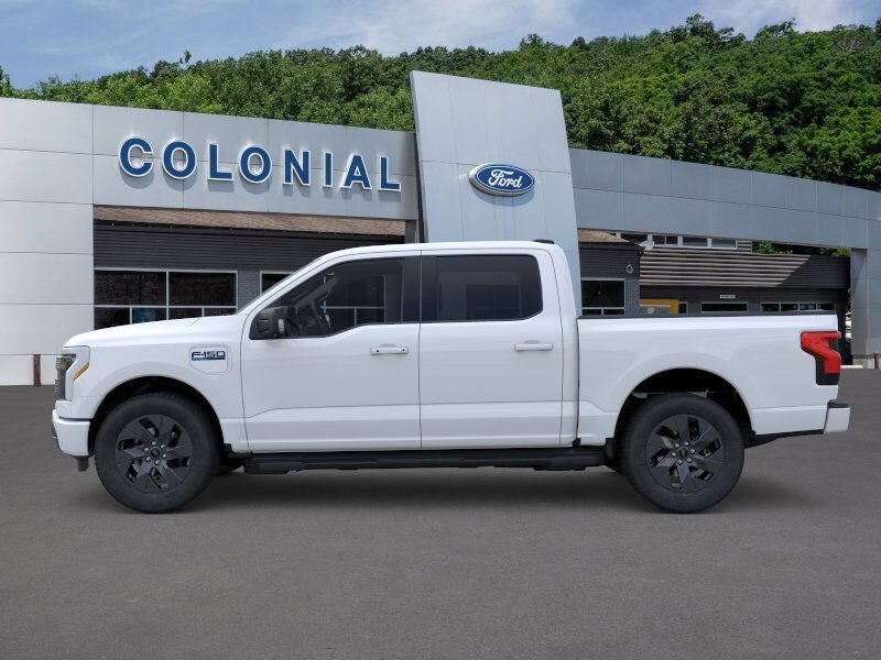2025 Ford F-150 Lightning photo 3