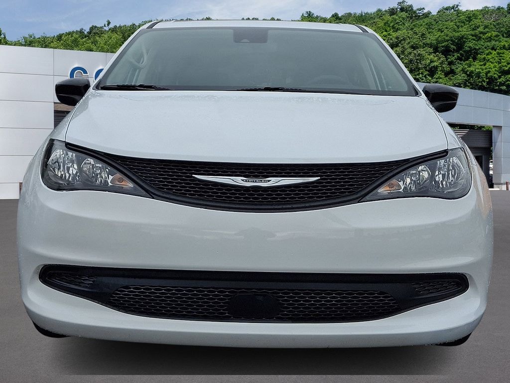 Used 2024 Chrysler Voyager LX Minivan/Van