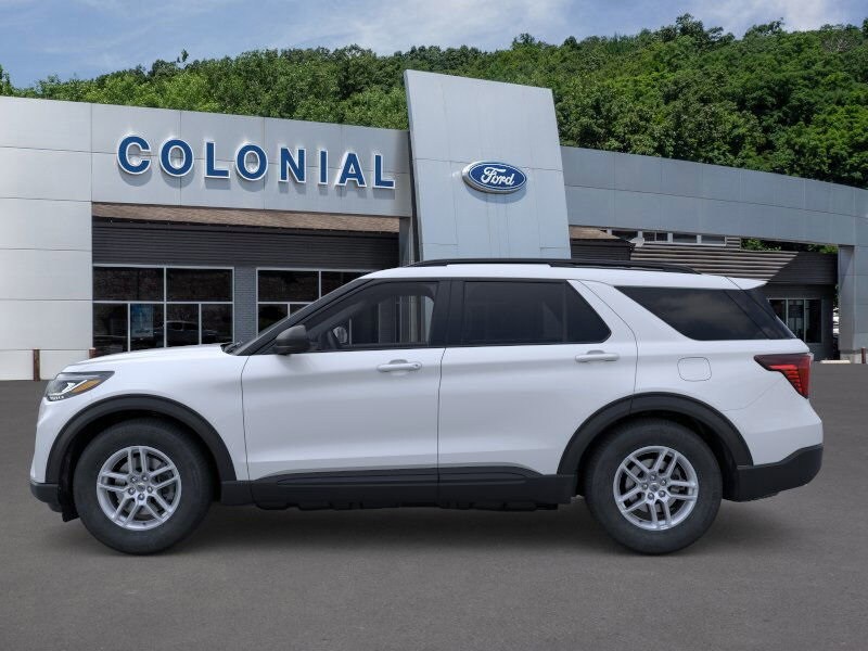 2026 Ford Explorer photo 3