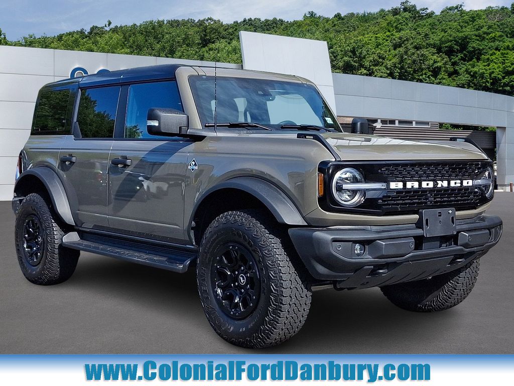 2025 Ford Bronco Outer Banks 4x4's photo