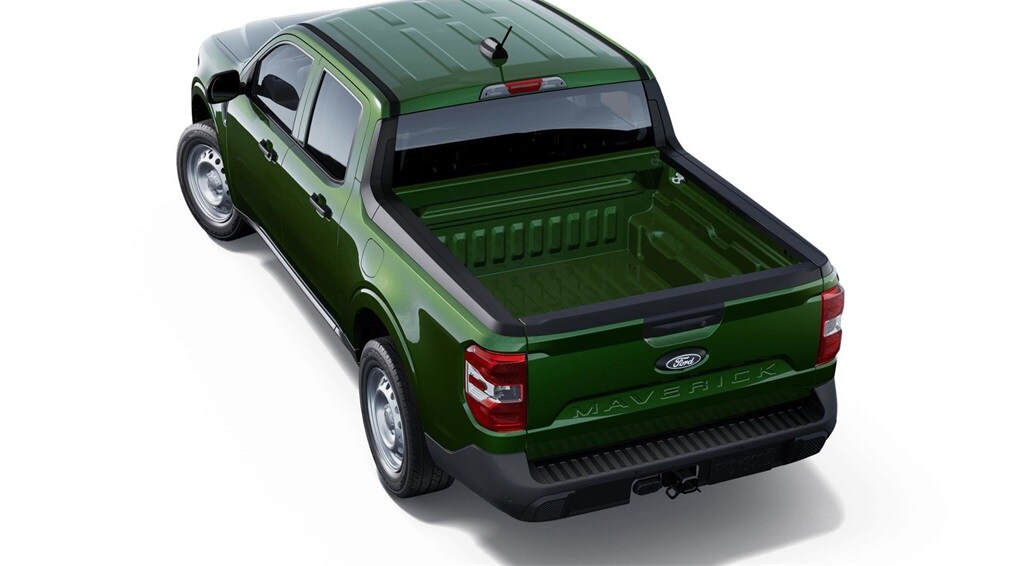 2025 Ford Maverick XL photo 2