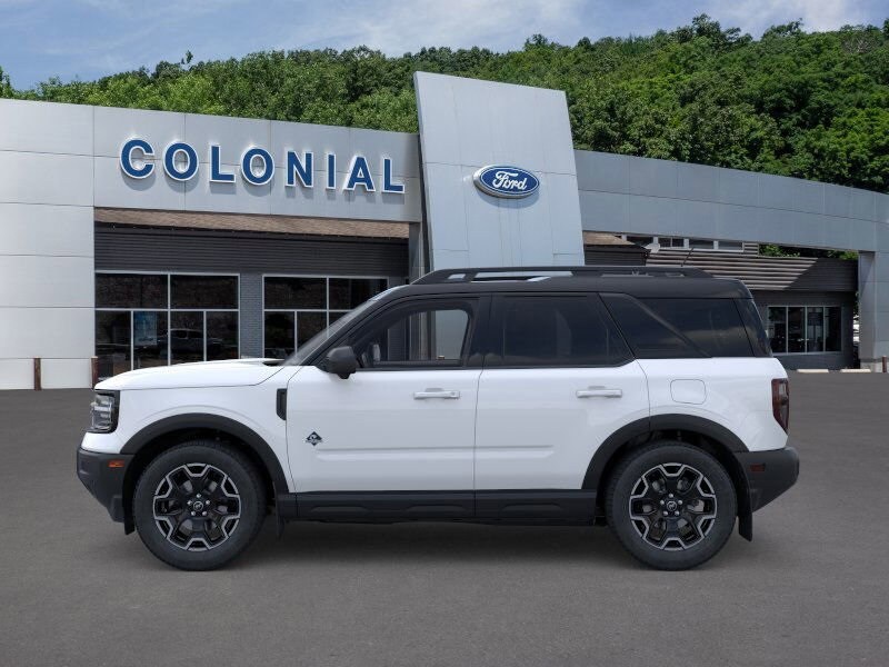 2025 Ford Bronco Sport Outer Banks photo 2
