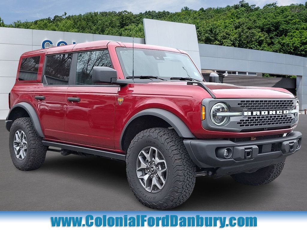 2025 Ford Bronco Badlands 4x4's photo