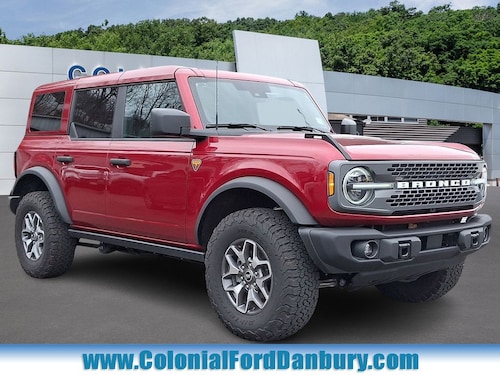 2025 Ford Bronco Badlands SUV