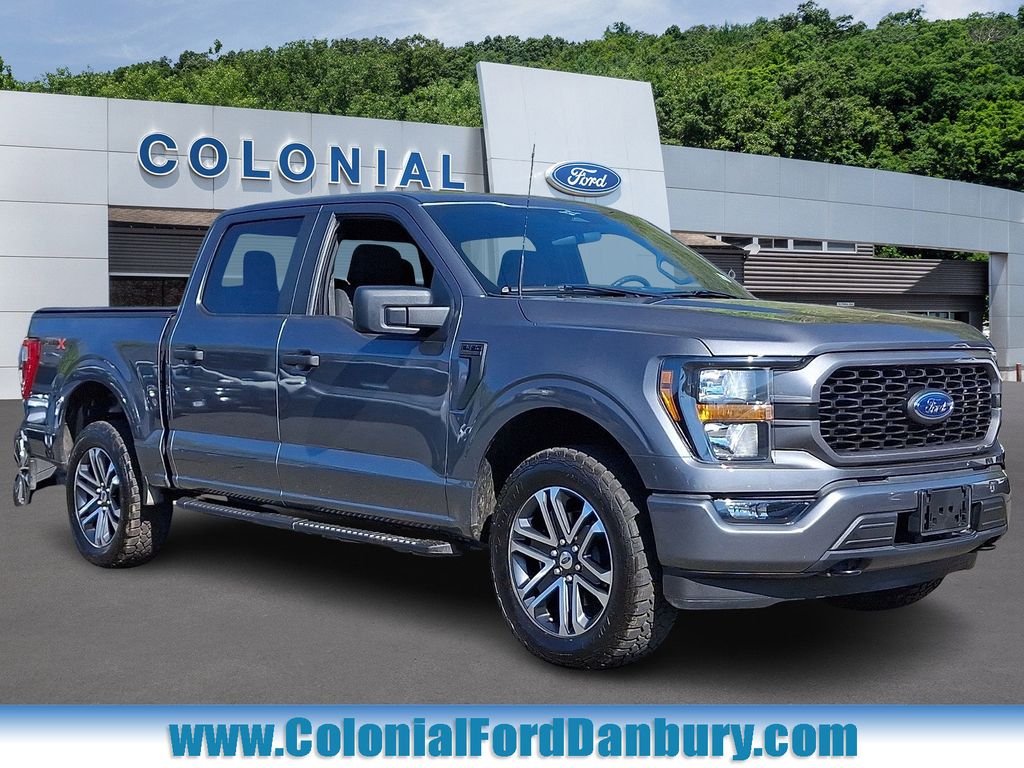 2023 Ford F-150 XL 4x4 SuperCrew 5-1/2 Box's photo