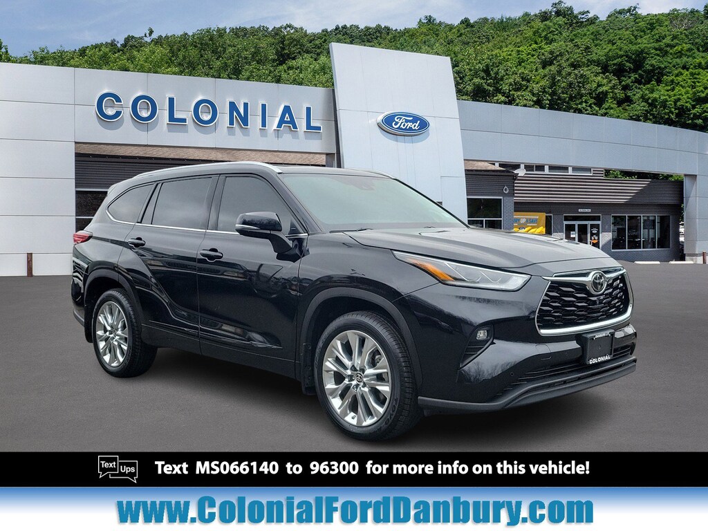 Used 2021 Used Toyota Highlander For Sale in Danbury, CT | Stock #19340