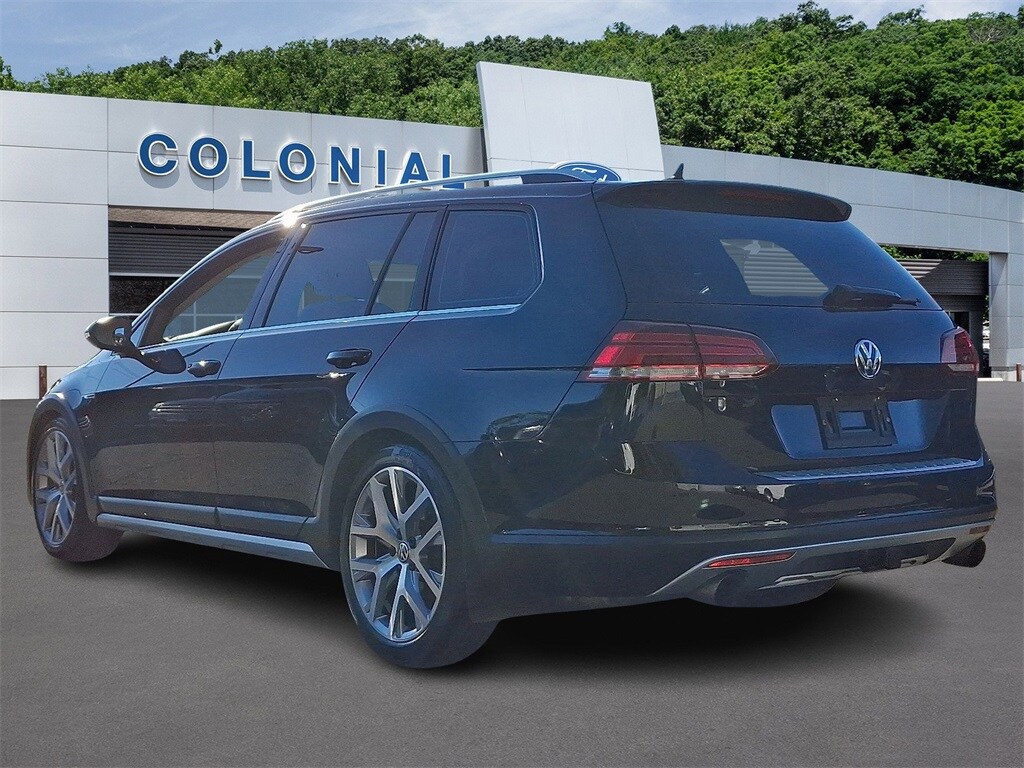 2019 Volkswagen Golf Alltrack TSI SE photo 3