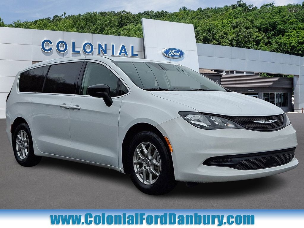 Used 2024 Chrysler Voyager LX Minivan/Van