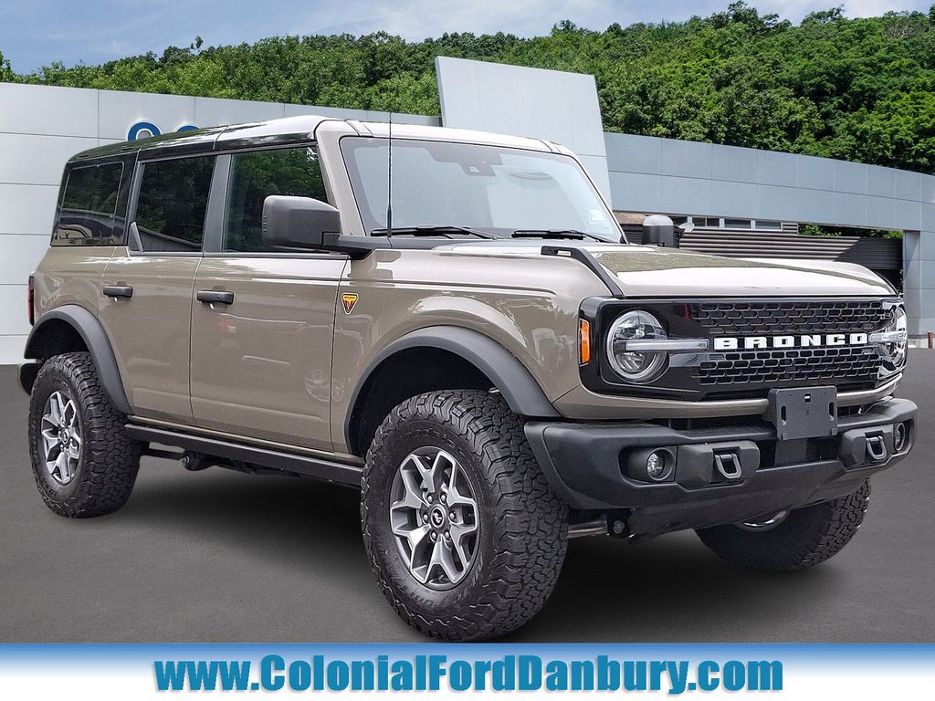 2025 Ford Bronco Badlands 4x4's photo
