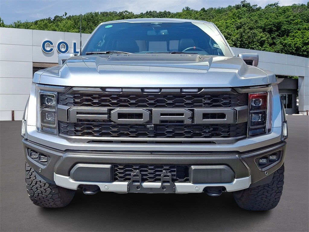 2023 Ford F-150 Raptor photo 2