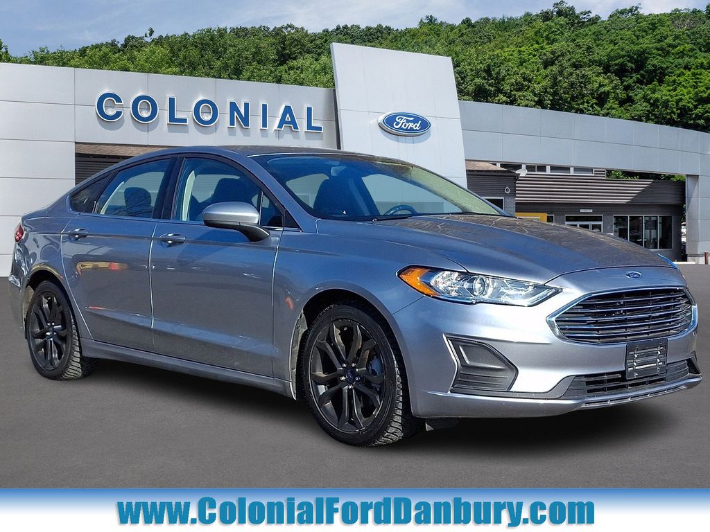 2020 Ford Fusion Hybrid SE