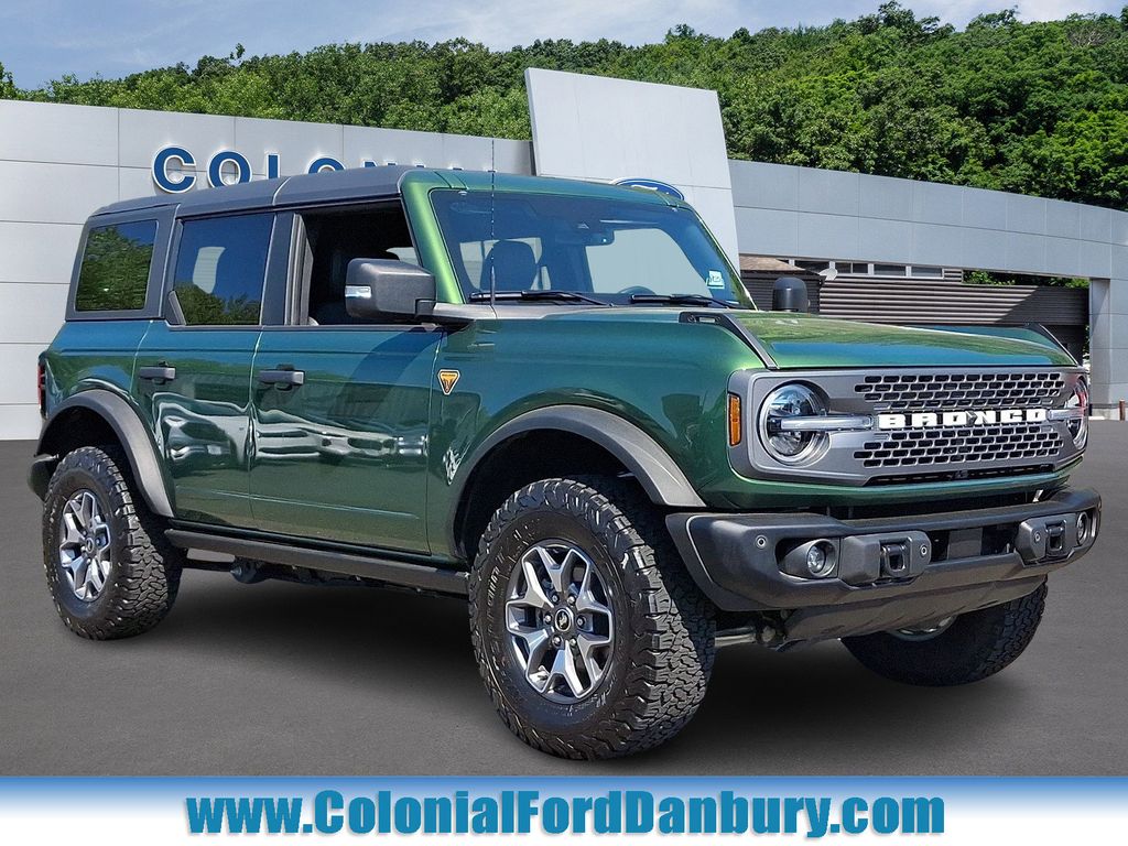 2025 Ford Bronco Badlands 4x4's photo