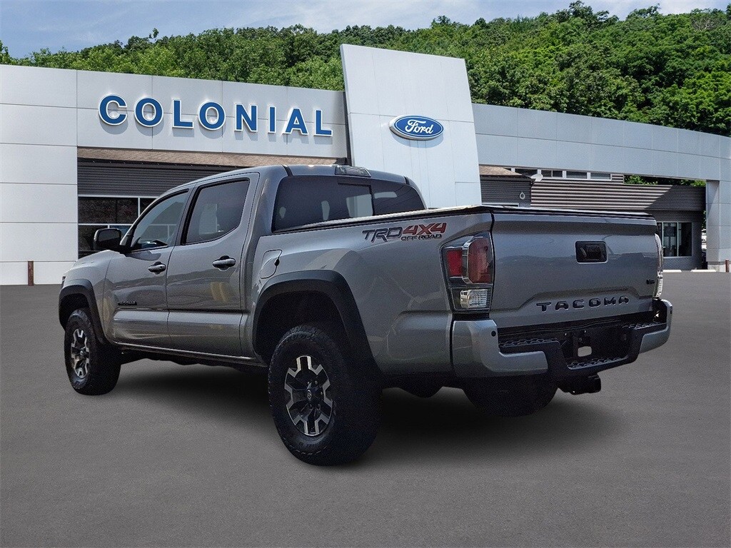 2021 Toyota Tacoma TRD Off-Road photo 3
