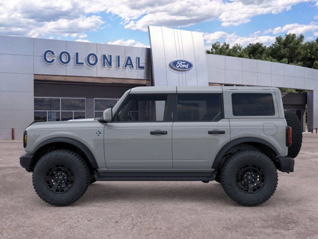 New 2026 Ford Bronco Outer Banks SUV