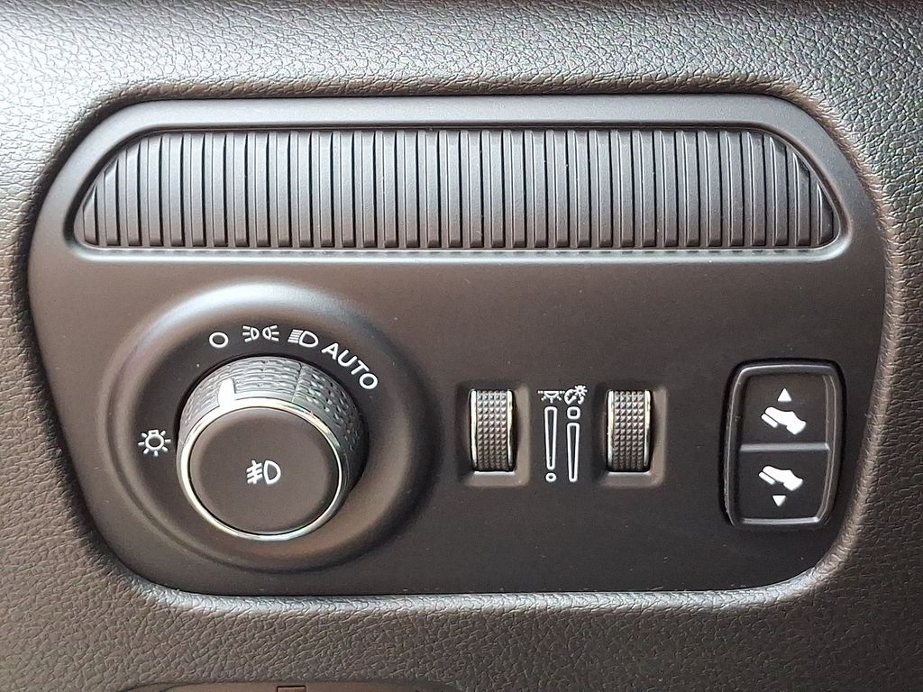 2022 Jeep Wagoneer Series II - Photo 26