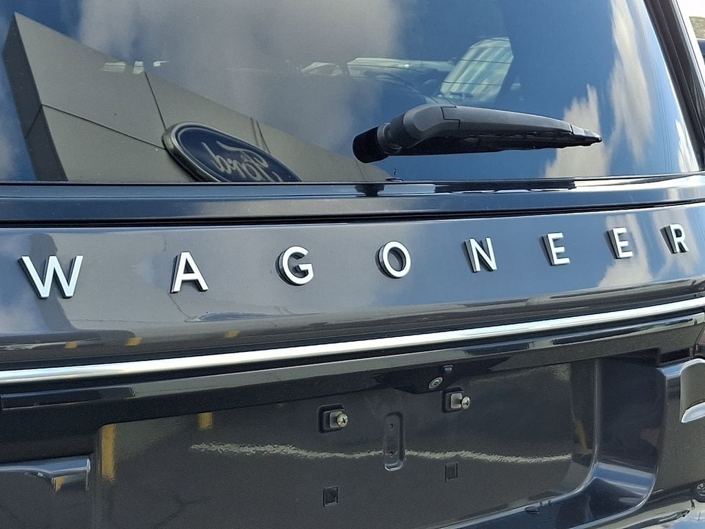 2022 Jeep Wagoneer Series II - Photo 31