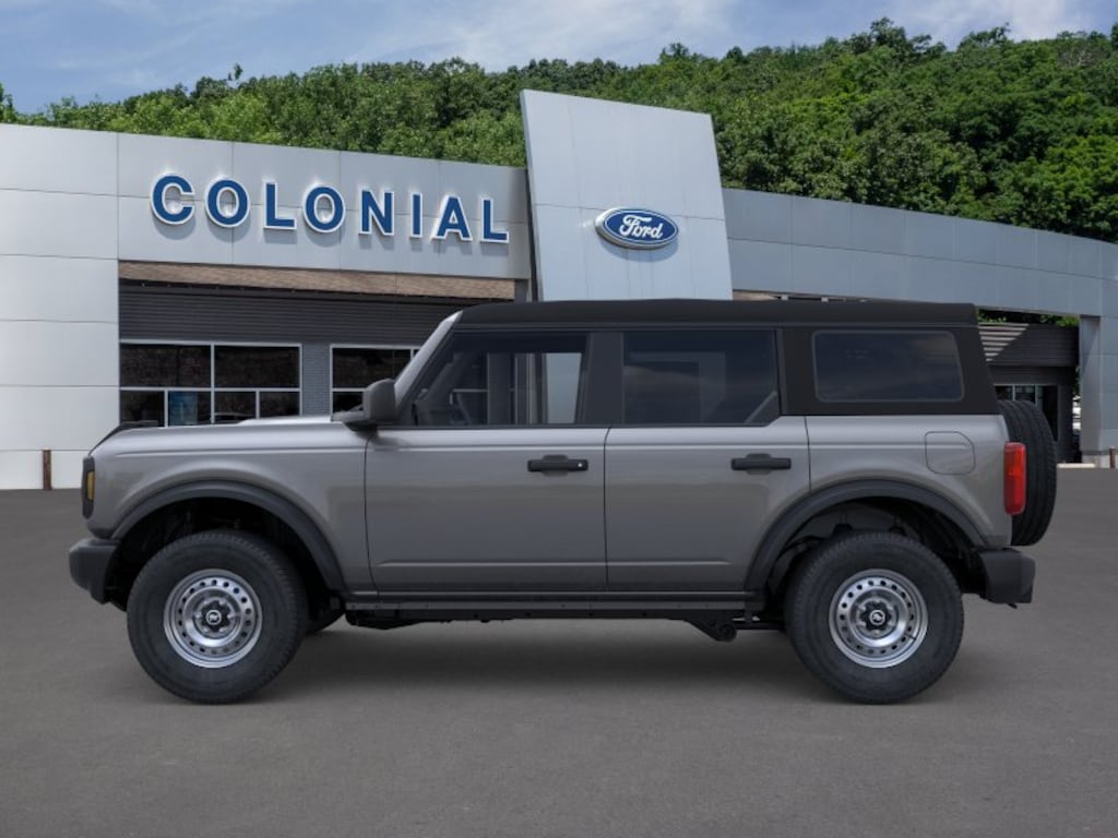 New 2025 Ford Bronco Base SUV