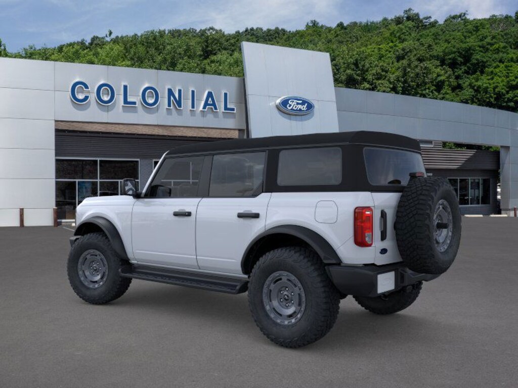 New 2025 Ford Bronco Base SUV