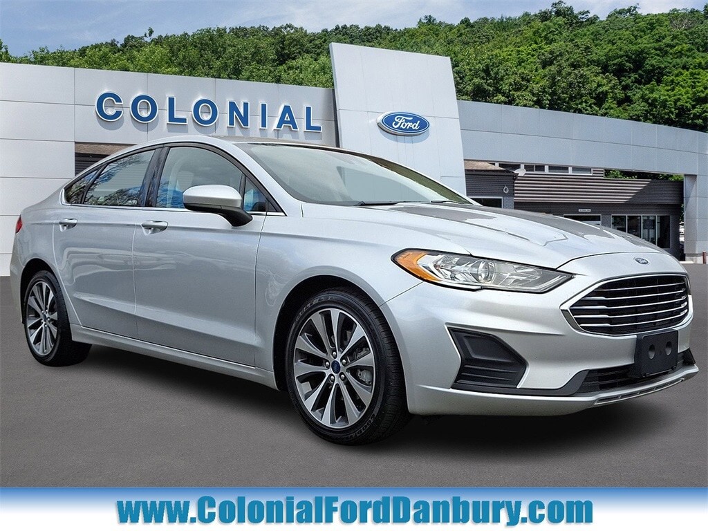 Certified 2019 Ford Fusion SE Sedan