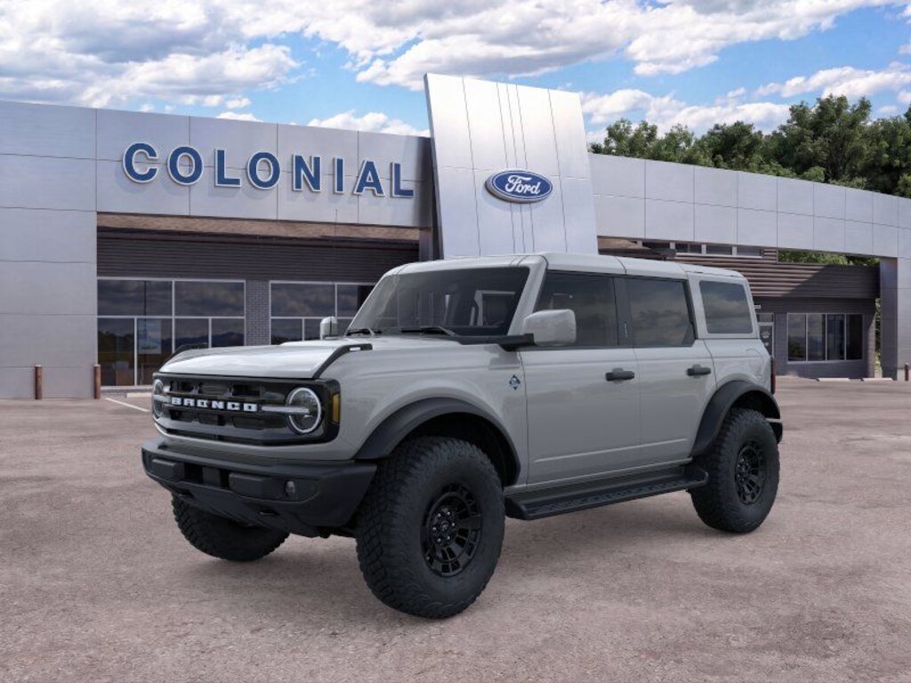 New 2026 Ford Bronco Outer Banks SUV