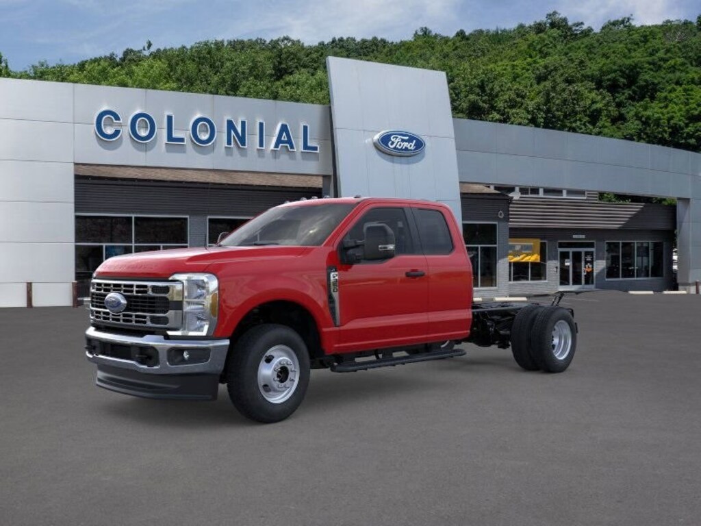 New 2026 Ford F-350 Chassis Truck Super Cab