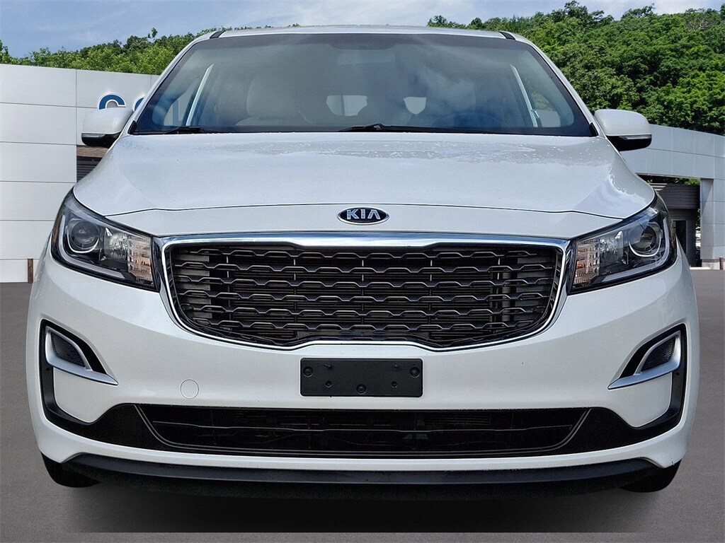 Used 2020 Kia Sedona LX Minivan/Van