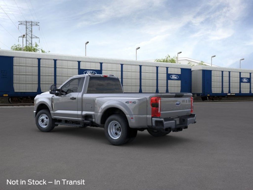 New 2025 Ford F-350 XLT Truck Regular Cab