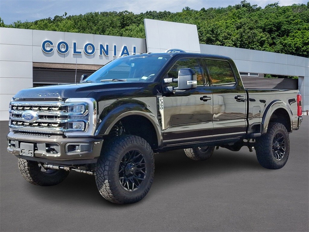 2024 Ford F-350 photo 3