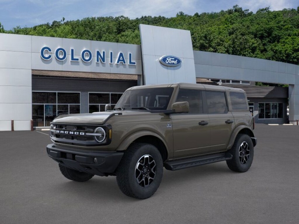 New 2026 Ford Bronco Outer Banks SUV