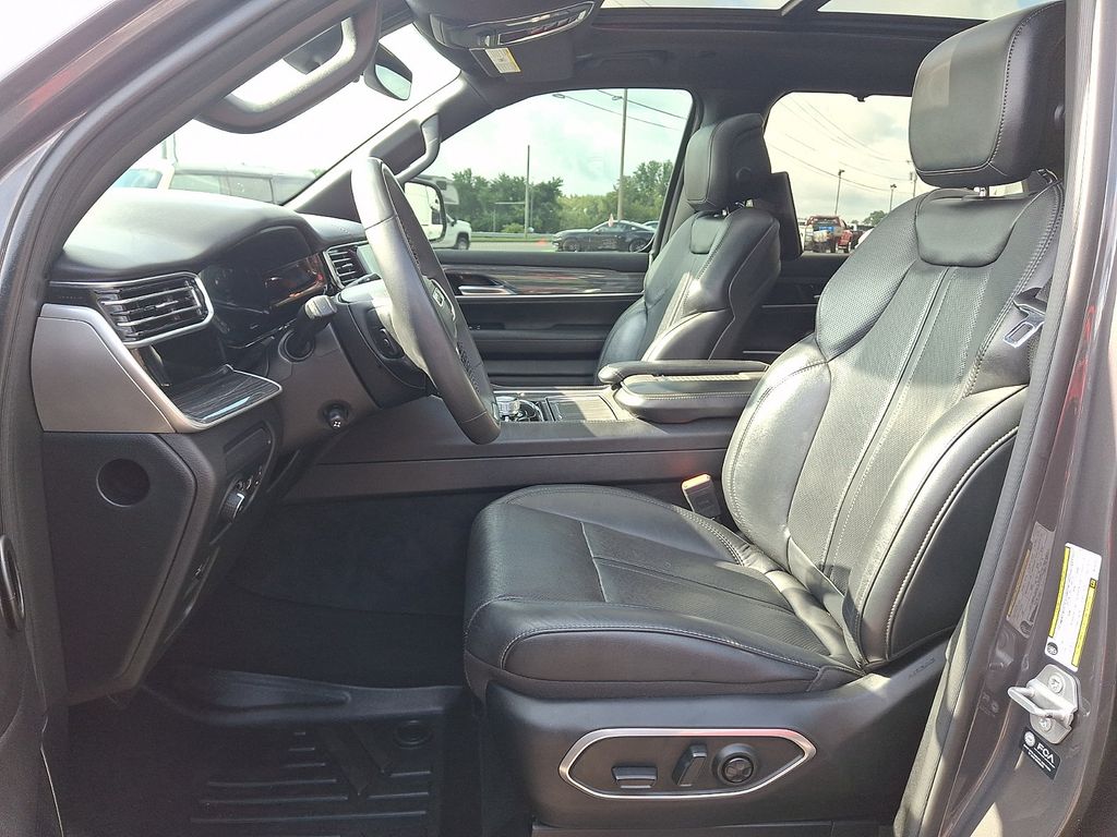 2022 Jeep Wagoneer Series II - Photo 15