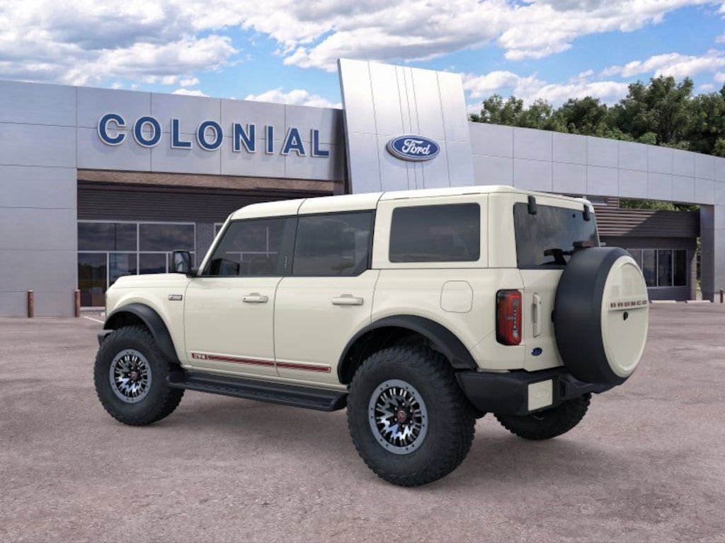 New 2026 Ford Bronco Outer Banks SUV