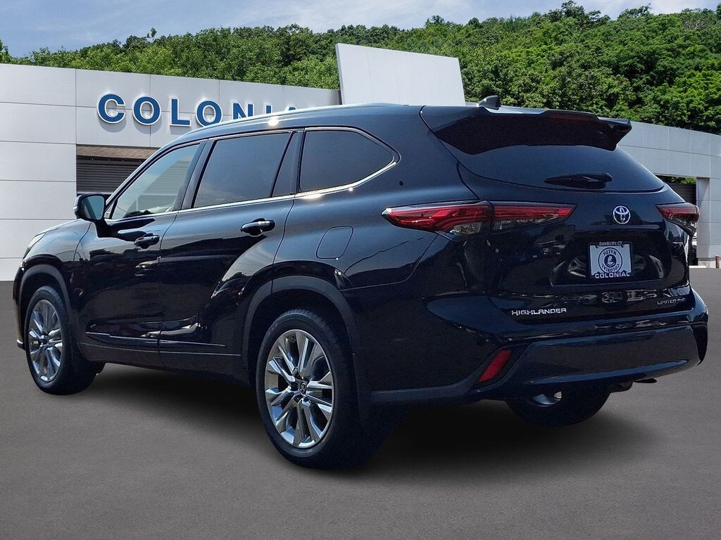 Used 2021 Toyota Highlander Limited SUV