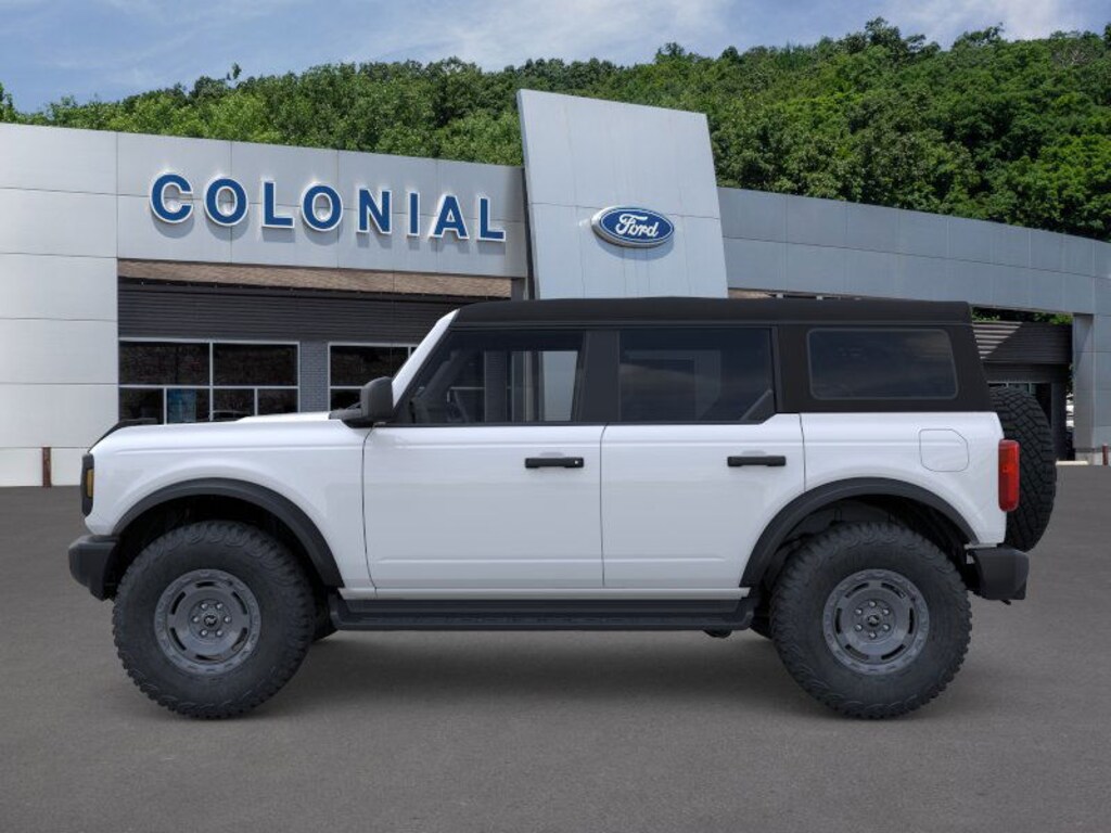 New 2025 Ford Bronco Base SUV