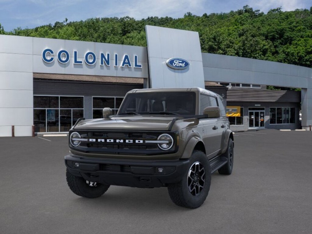 New 2026 Ford Bronco Outer Banks SUV