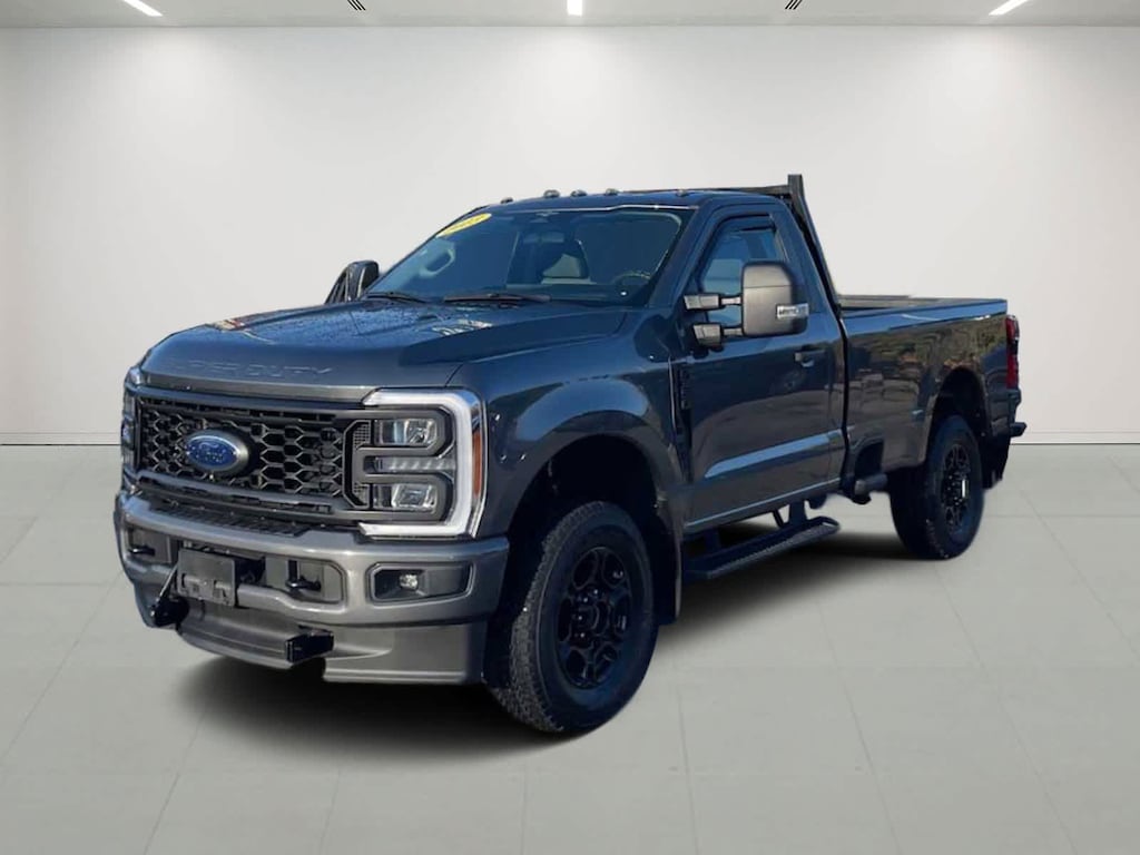 Used 2023 Ford Super Duty F-350 SRW XL 4WD Reg Cab 8 Box 4WD Reg Cab 8 Box