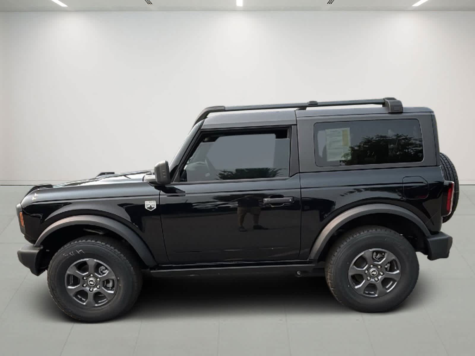 2024 Ford Bronco Big Bend photo 2