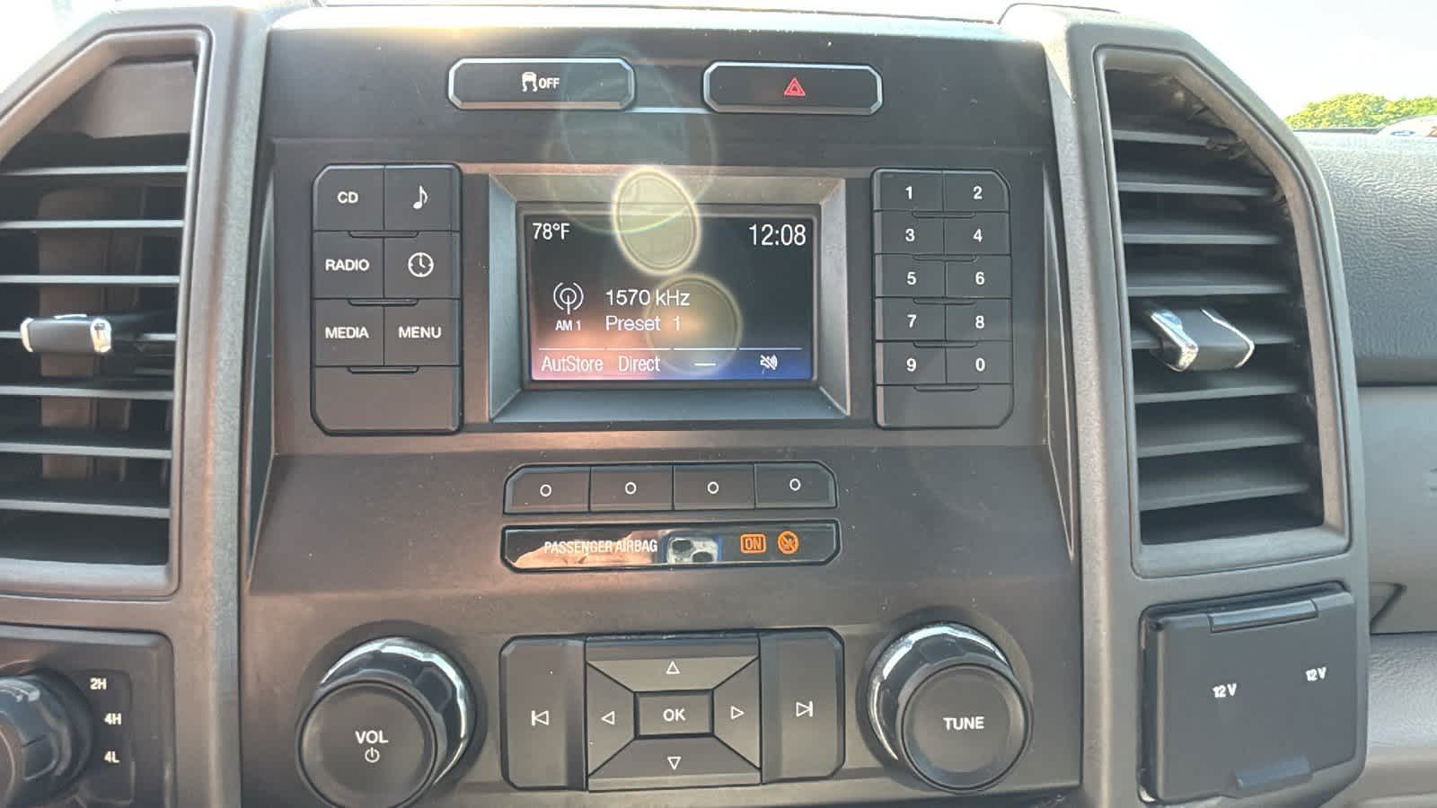 2017 Ford F-350 Super Duty XL - Photo 16