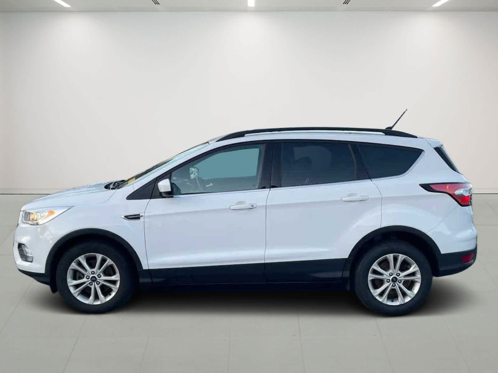 Used 2018 Ford Escape SEL with VIN 1FMCU9HD2JUC24504 for sale in Marlboro, MA