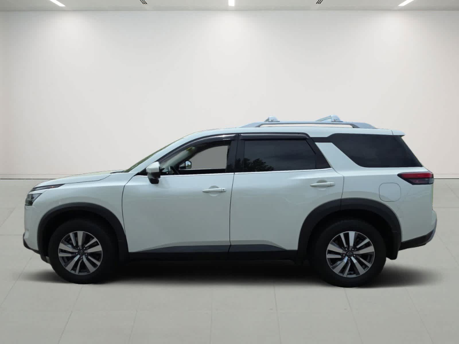 Used 2022 Nissan Pathfinder SL with VIN 5N1DR3CC3NC259646 for sale in Marlboro, MA