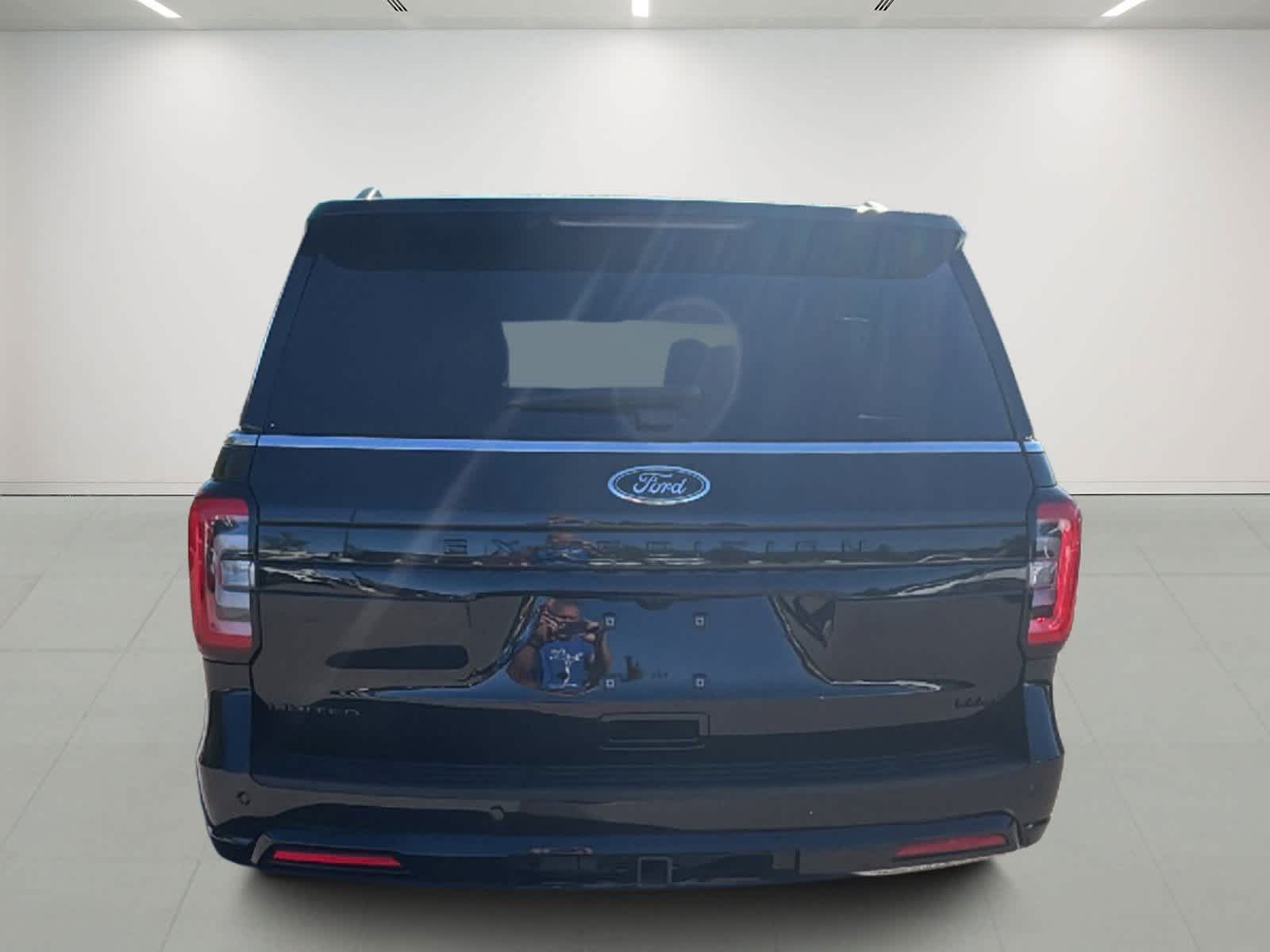 2023 Ford Expedition MAX Limited photo 4