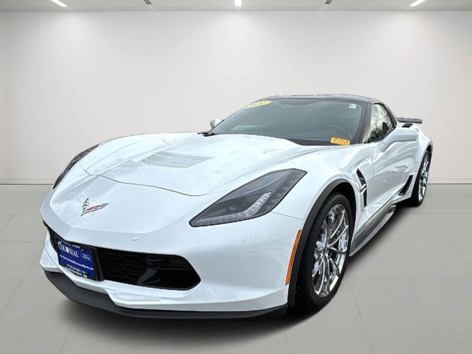 2018 Chevrolet Corvette 2LT's photo