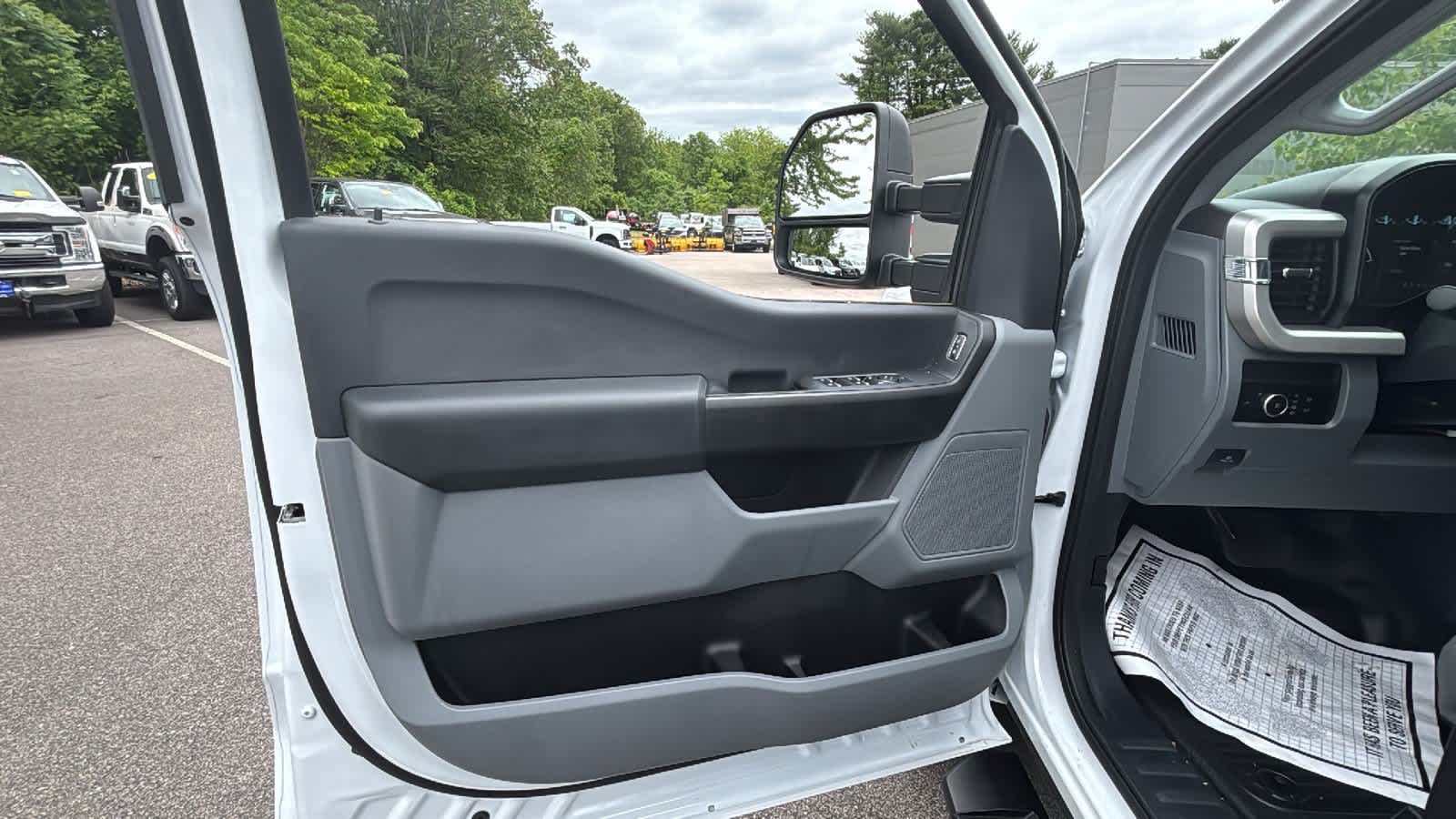 2024 Ford F-250 Super Duty XL - Photo 15