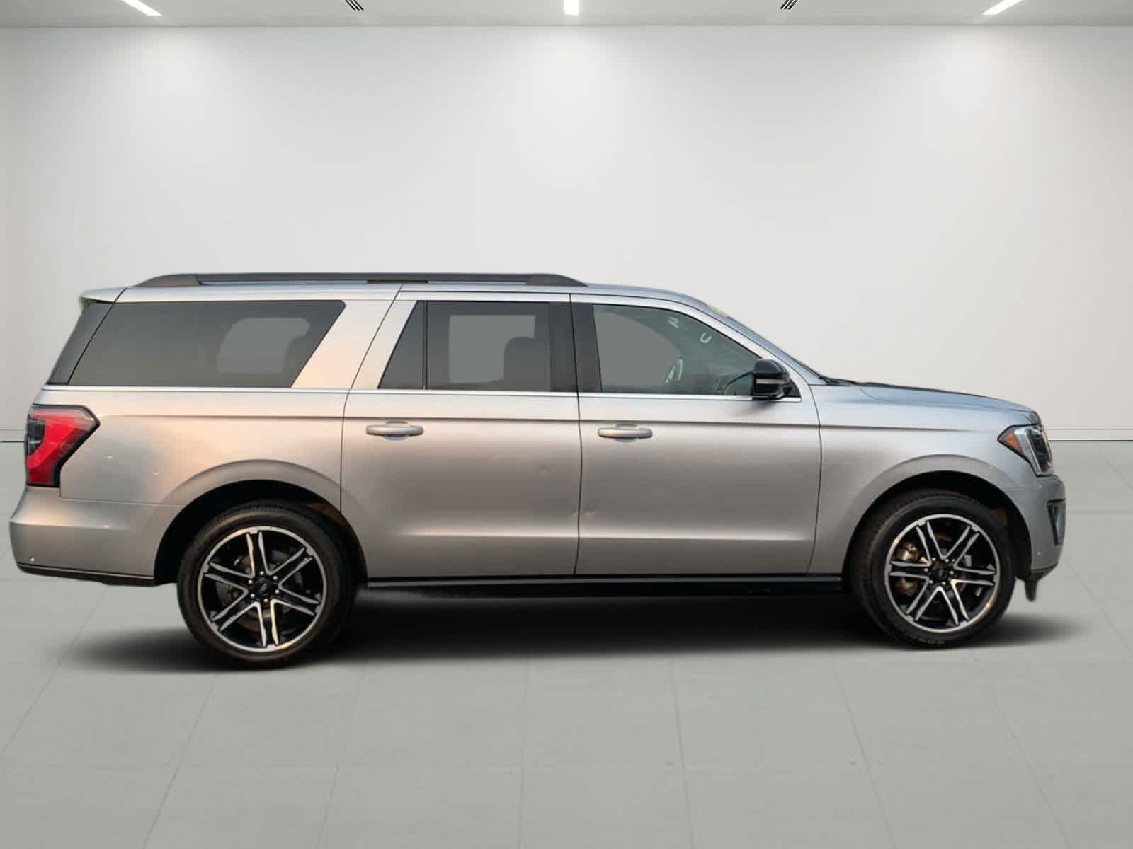 2021 Ford Expedition MAX Limited photo 4