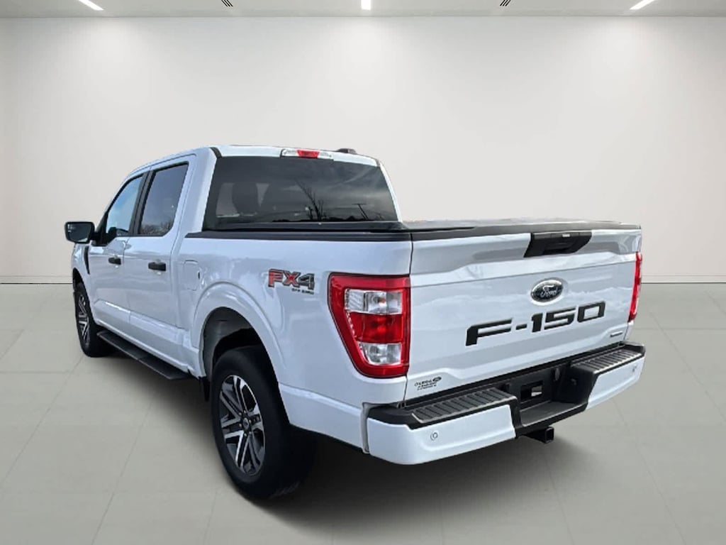 Used 2023 Ford F-150 XL 4WD Supercrew 5.5 Box 4WD SuperCrew 5.5 Box