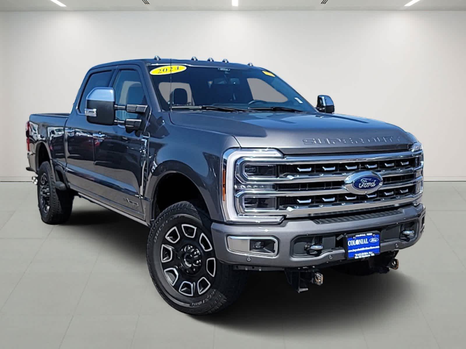 2024 Ford F-350 Platinum photo 3