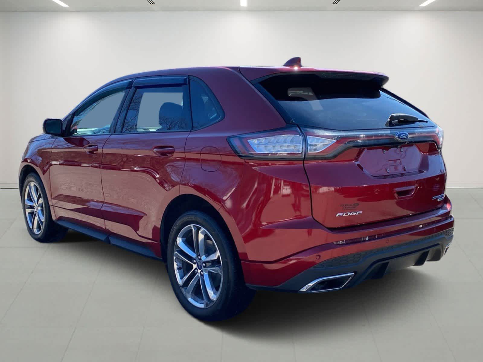 2017 Ford Edge Sport photo 3