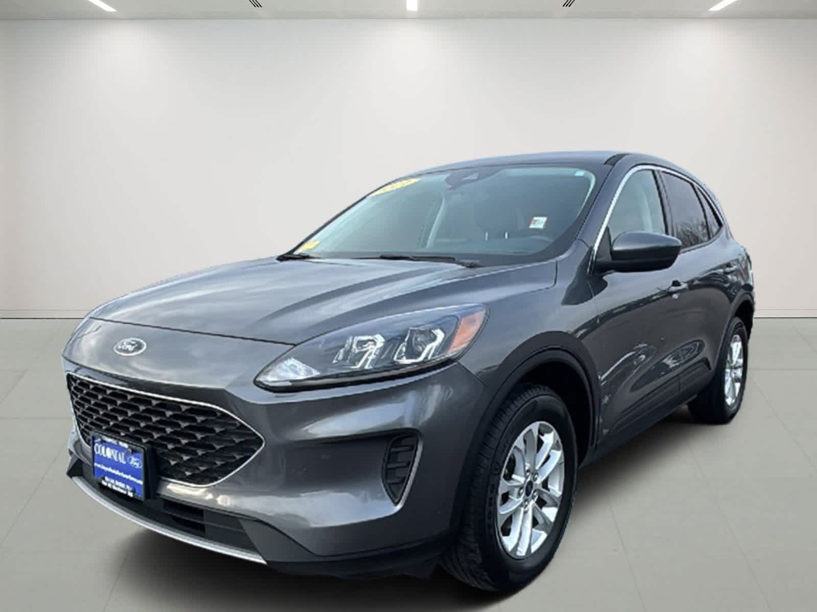 2021 Ford Escape SE's photo