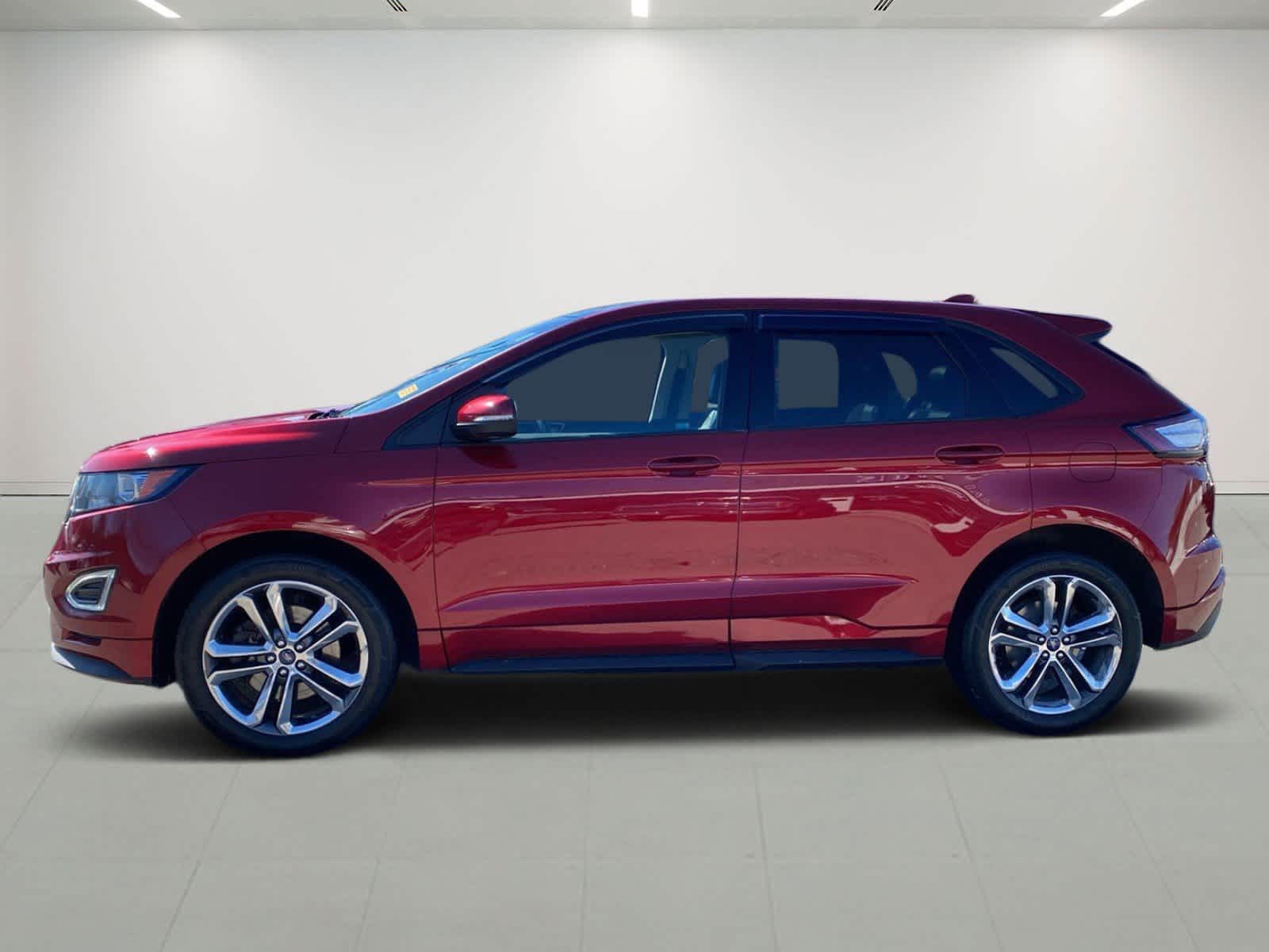 2017 Ford Edge Sport photo 2