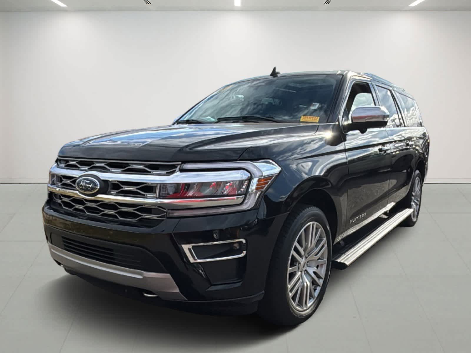 2023 Ford Expedition MAX Platinum's photo